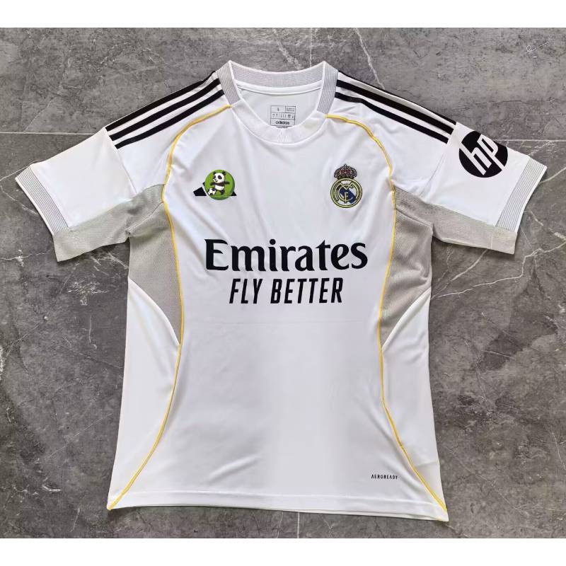 25/26 Jersey en casa de la temporada del Real Madrid